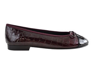 Chanel 26A Burgundy Red Black Crocodile Croc CC Logo Ballet Ballerina Flat 39.5